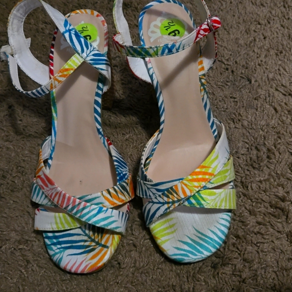 Women's heel